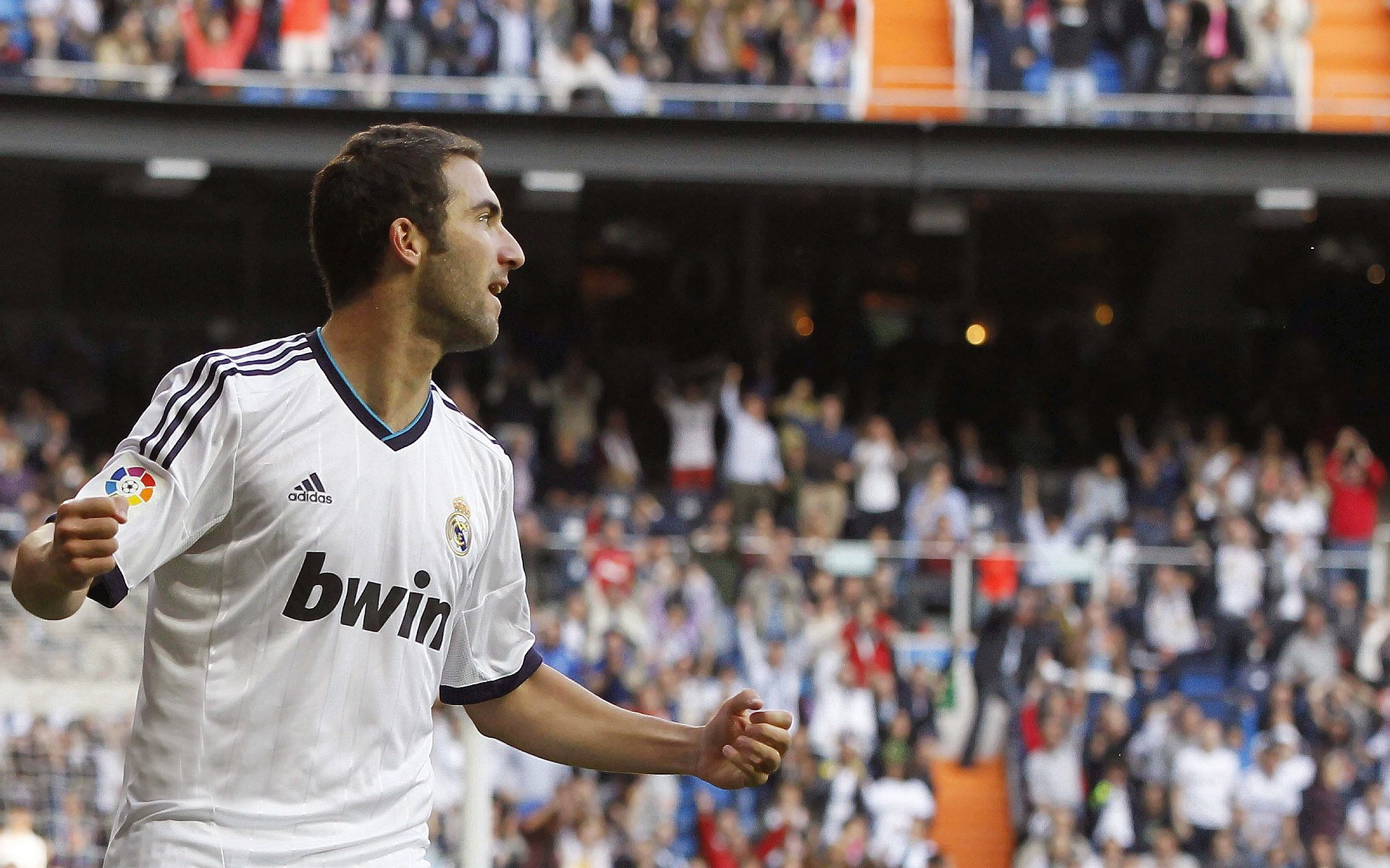 意甲联赛商业价值不断提升，意甲分析