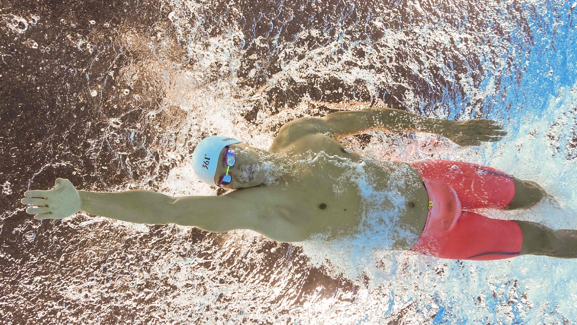 滑板运动成为年轻人热门项目，滑板类运动